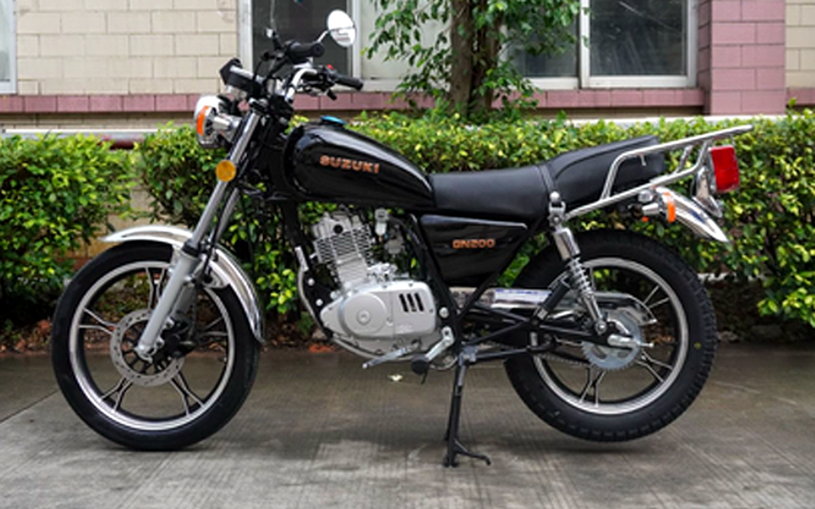 Suzuki GN
